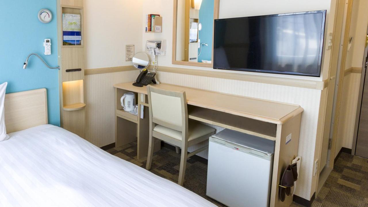 Toyoko Inn Utsunomiya Ekimae No 2 Esterno foto